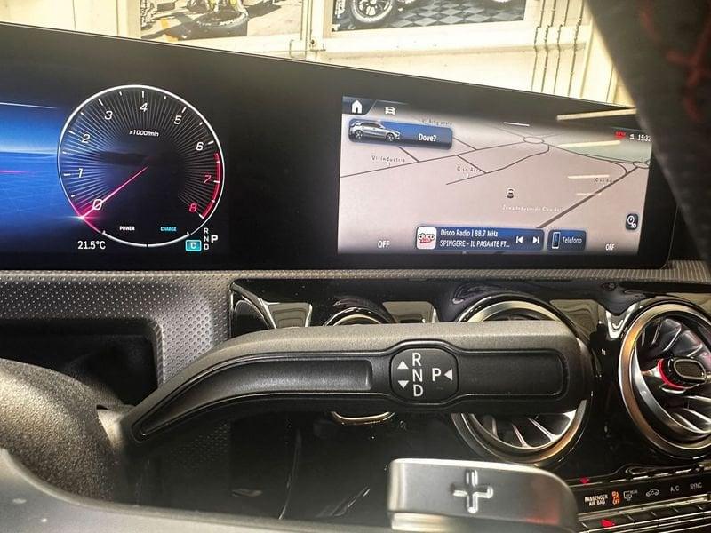 Mercedes-Benz Classe A A 180 AMG Line Premium auto