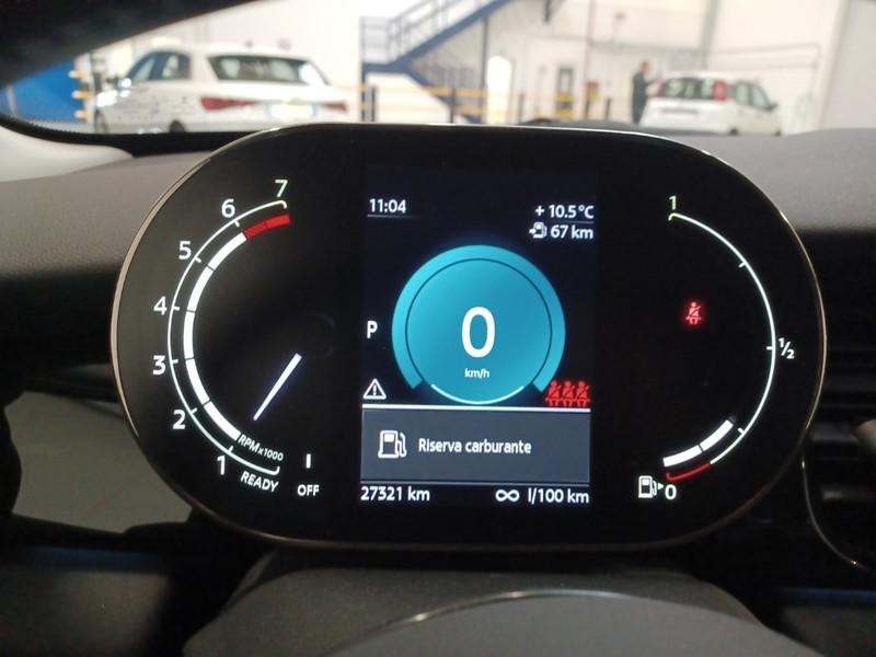 MINI COOPER ESSENTIAL AUTO 5 PORTE BERLINA