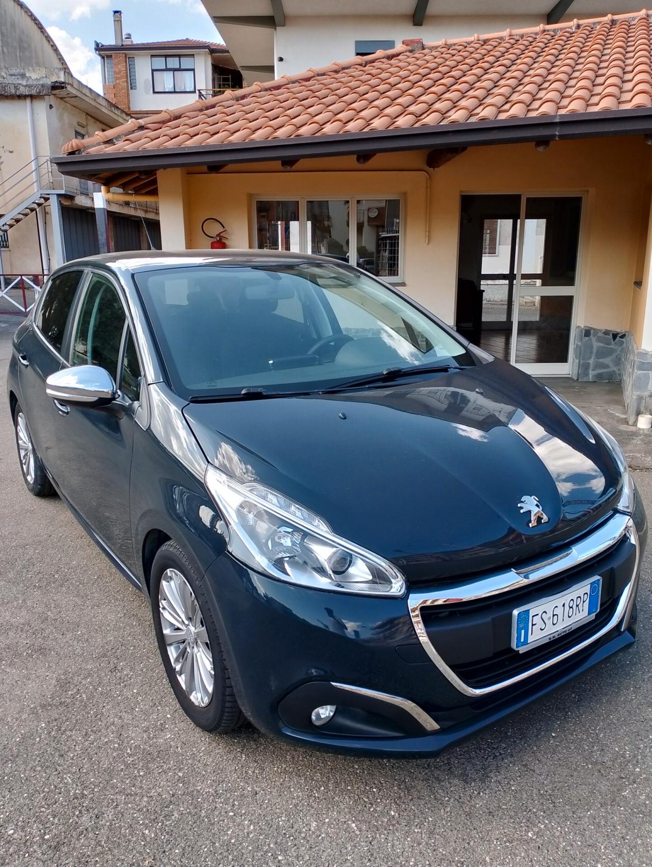Peugeot 208 5porte Allure 10/2018 neopatentati