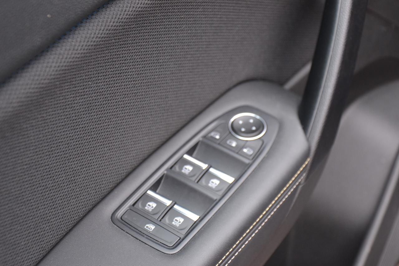 Renault Symbioz 1.6 HYBRID E-TECH 145CV ICONIC ***PREZZO REALE**