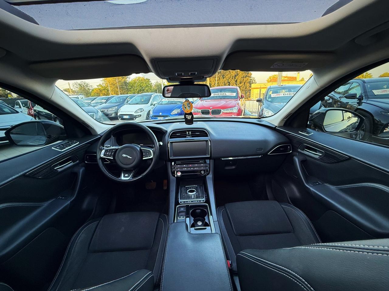 Jaguar F-Pace 3.0 D V6 300 CV AWD aut. First Edition