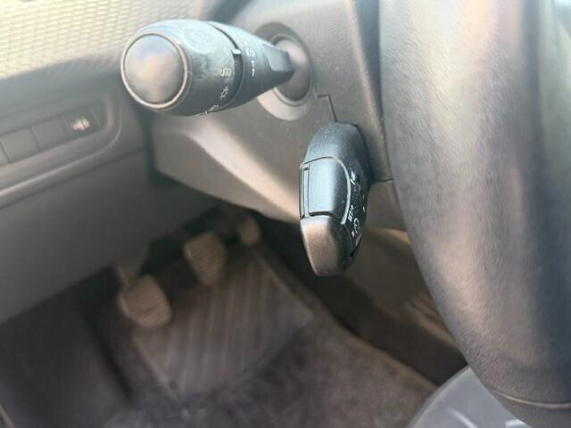 Peugeot 2008 1.6 e-HDi 92 CV Stop&Start Allure