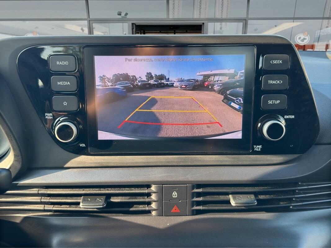 Hyundai Bayon 1.2 mpi Xline con TELECAMERA E CARPLAY