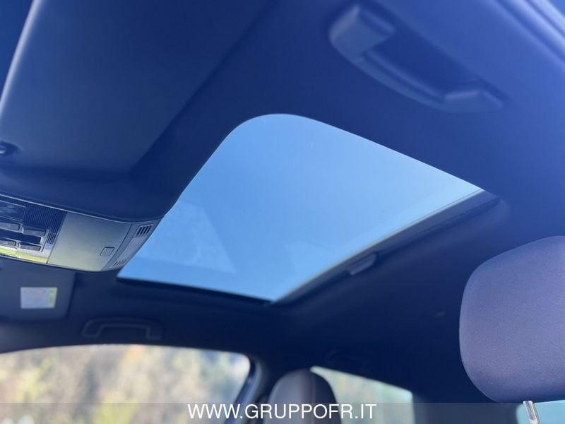 Volkswagen Golf R 2.0 TSI DSG 4MOTION 3p.