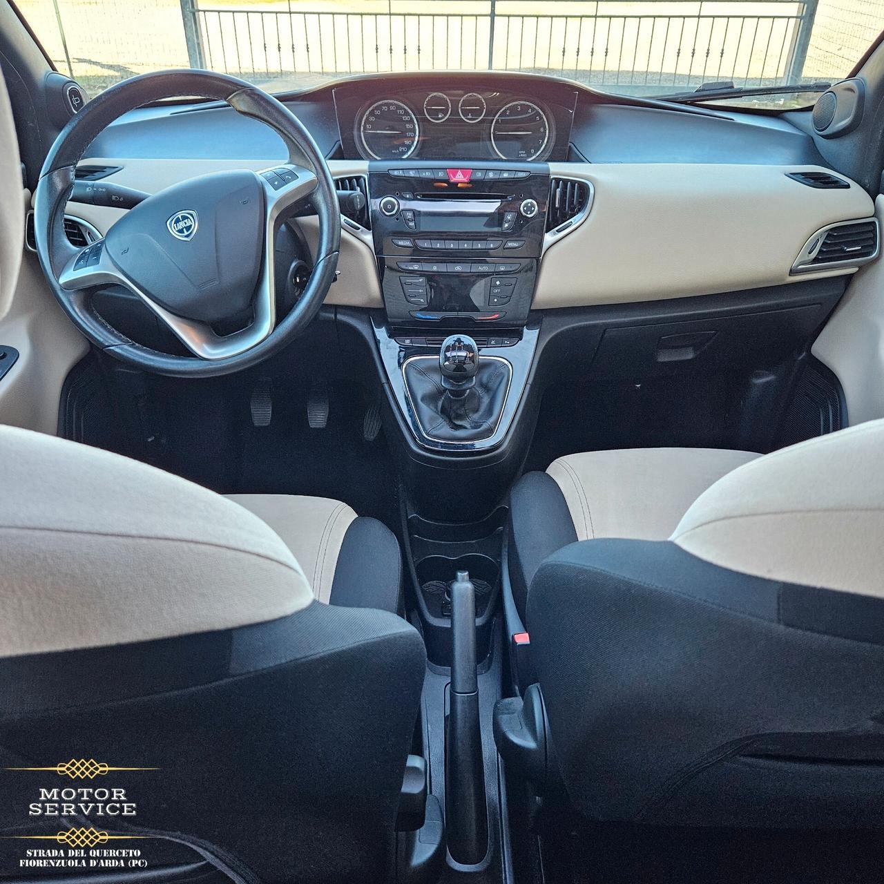 Lancia Ypsilon 1.2 Platinum FULL UNIPRO DA 99€ MESE