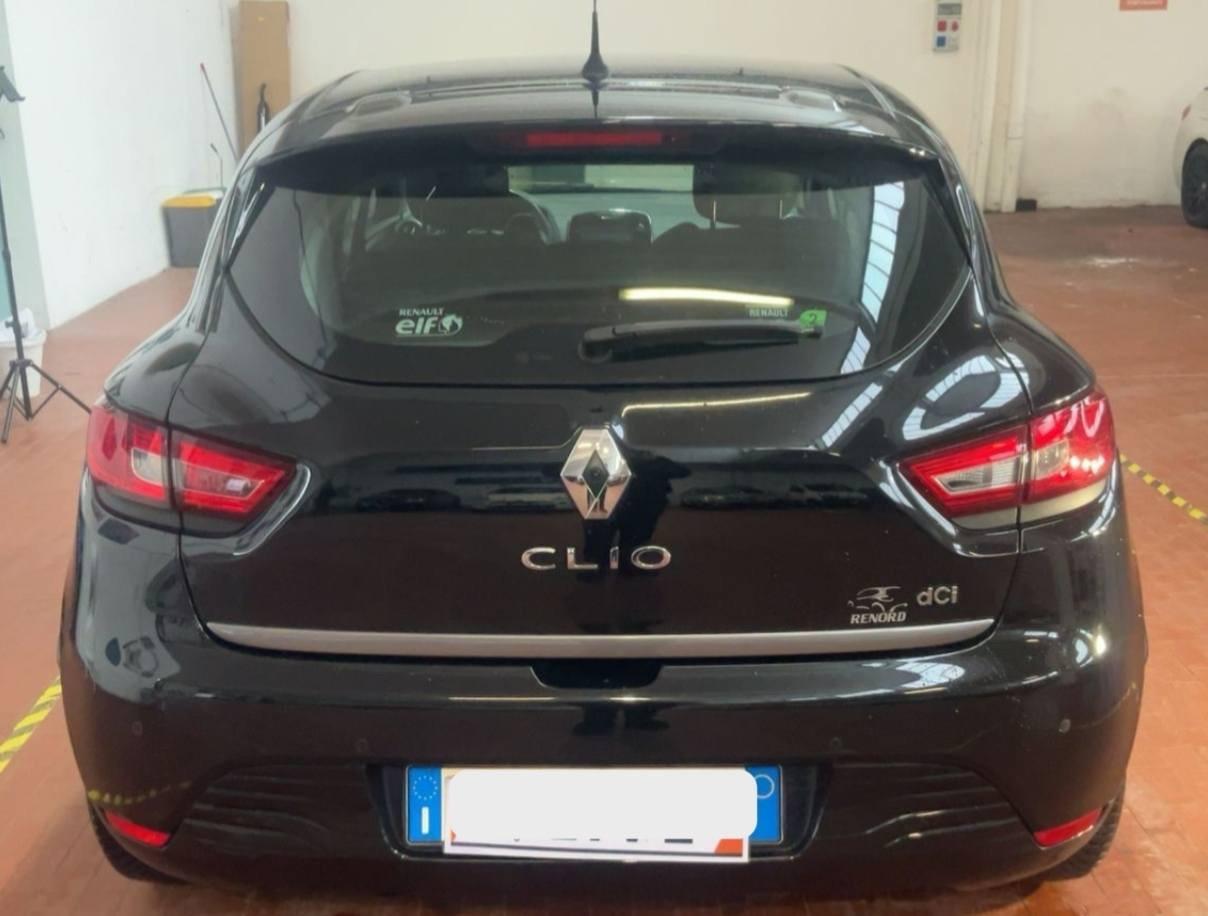 Renault Clio 1.5 dCi 8V 75CV 5 porte Costume National - 2015