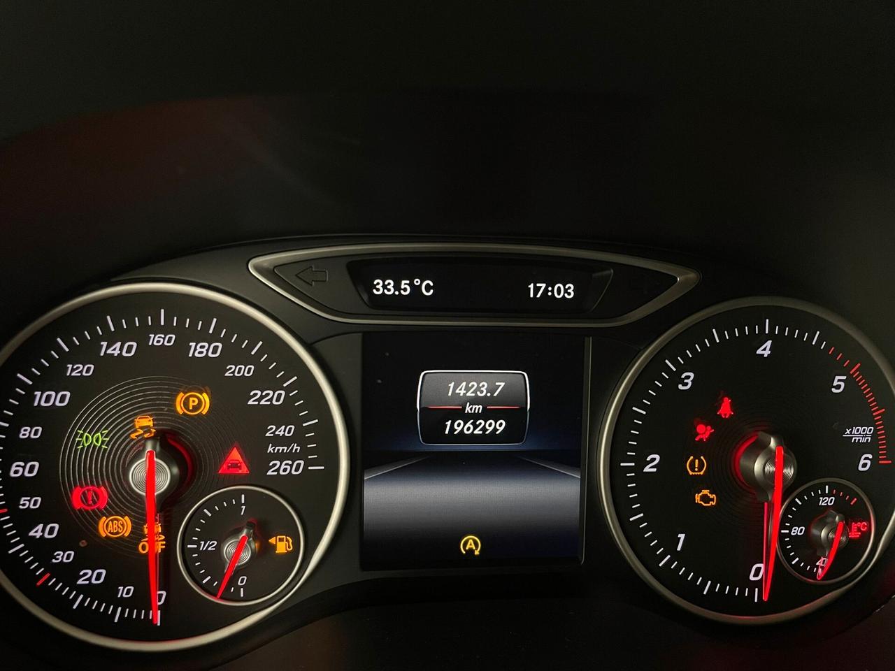 Mercedes-benz B 180 B 180 d Sport