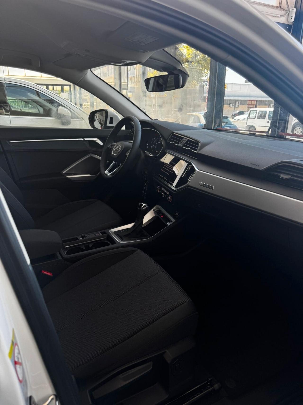 Audi Q3 SPB 35 TDI S tronic Business Plus