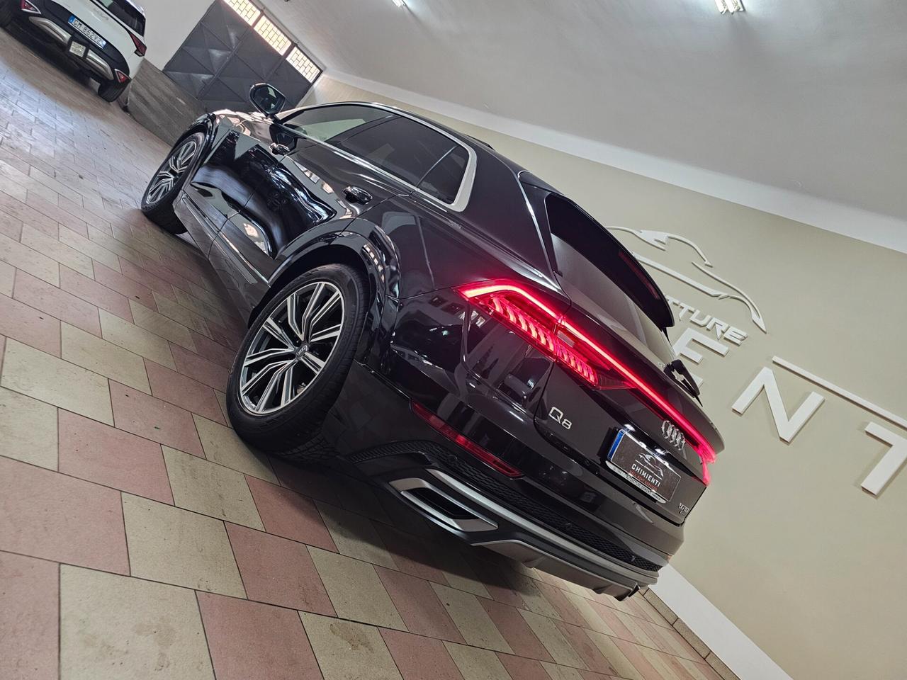 Audi Q8 50 TDI 286 CV quattro tiptronic Sport
