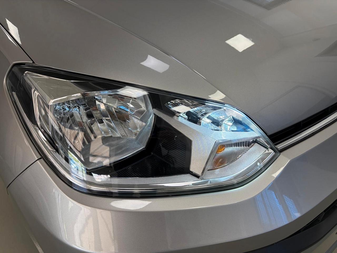 Volkswagen up! 2021 5p 1.0 evo Move 65cv