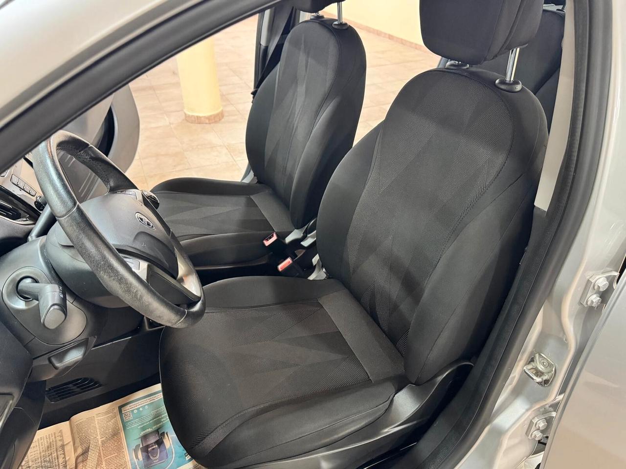 Ypsilon 1.2 69 CV 5 porte S&S Gold AZIENDALE