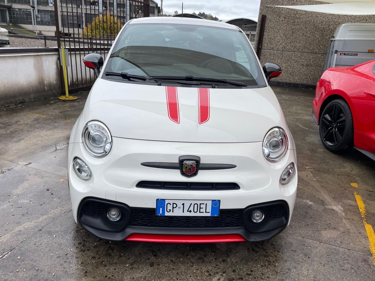 Abarth 595 1.4 Turbo T-Jet 180 CV Competizione
