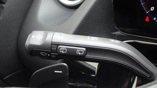 MERCEDES-BENZ GLA 250 e hybrid EQ Sport Plus