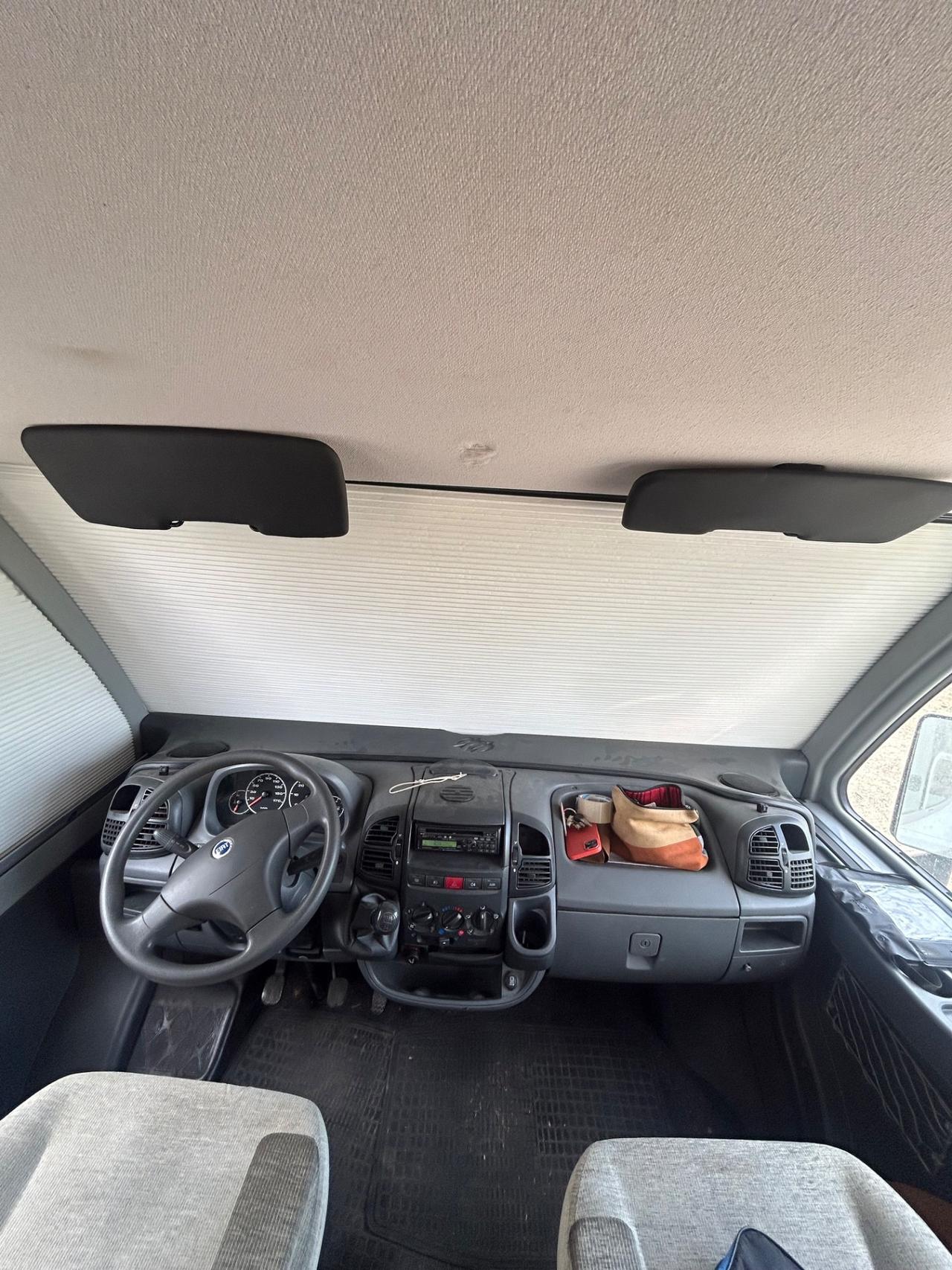 054 motorhome KNAUSS sunliner del 2006 in saldo