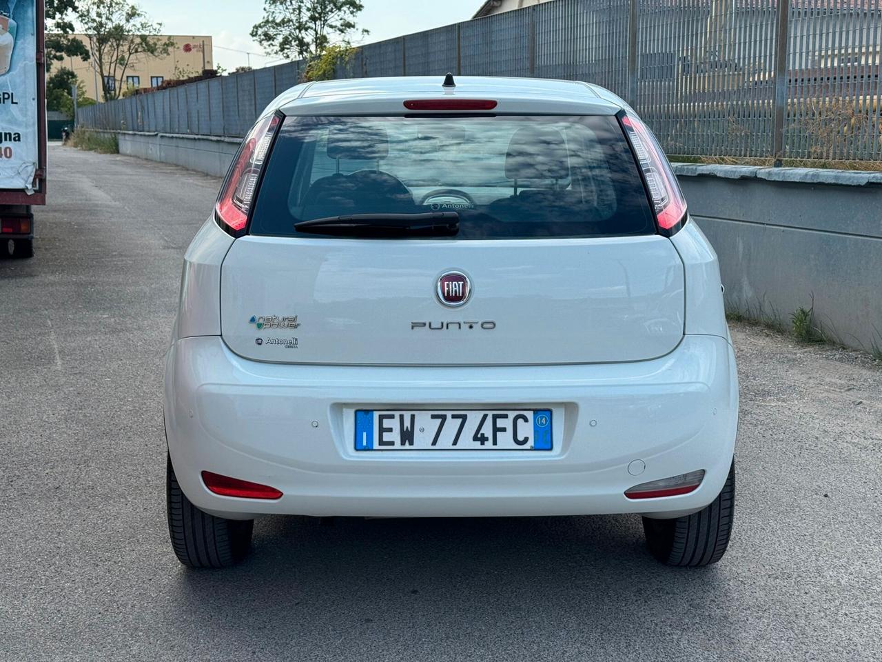 Fiat Punto 1.4 8V 5 porte Natural Power Lounge
