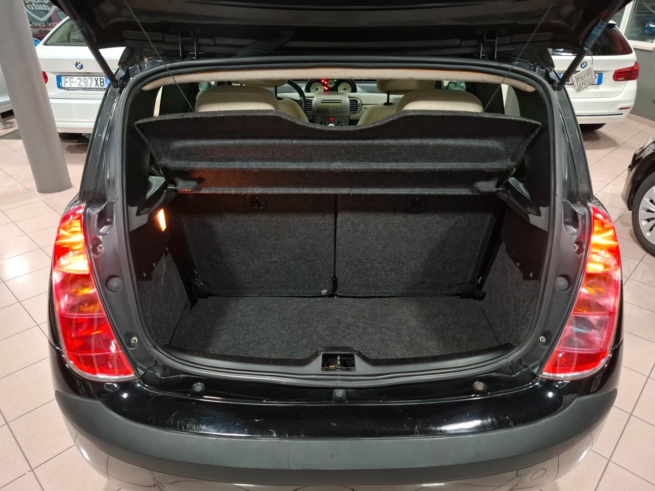 Lancia Ypsilon 1.2 benzina Neopatentati