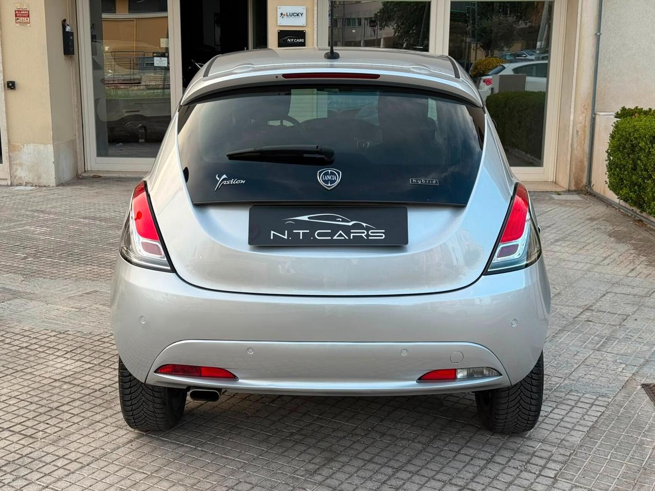 Lancia Ypsilon 1.0 FireFly 5 porte S&S Hybrid Gold