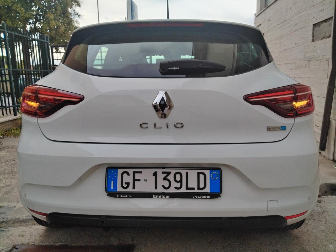 Renault Clio Hybrid E-Tech 140 CV 5 porte Intens