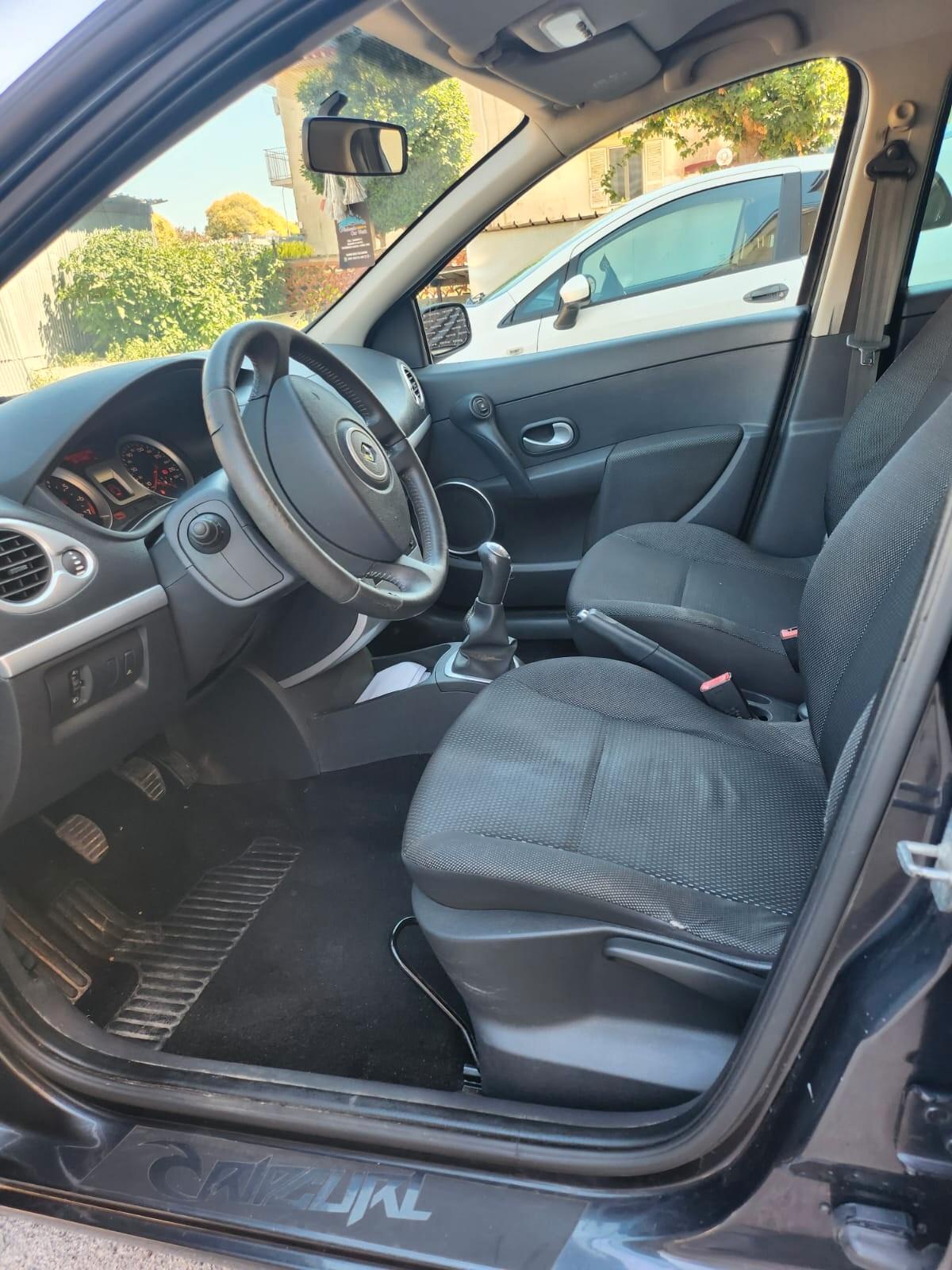 Renault Clio 1.2 16V 5 porte Rip Curl