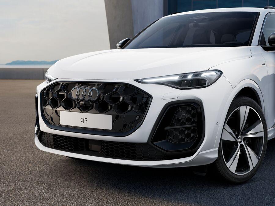 AUDI Audi Q5 SUV S line edition e-hybrid quattro 220 kW S tronic