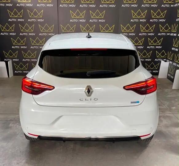 Renault Clio Full Hybrid E-Tech 140 CV 5 porte Intens
