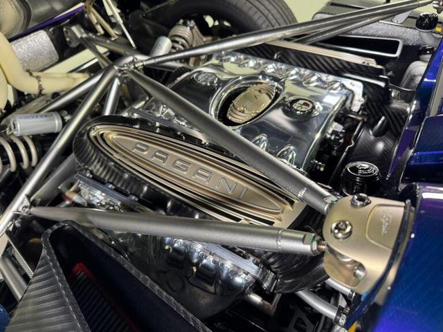PAGANI Utopia UTOPIA SPORT PACK V12 6.0 864HP 29/99