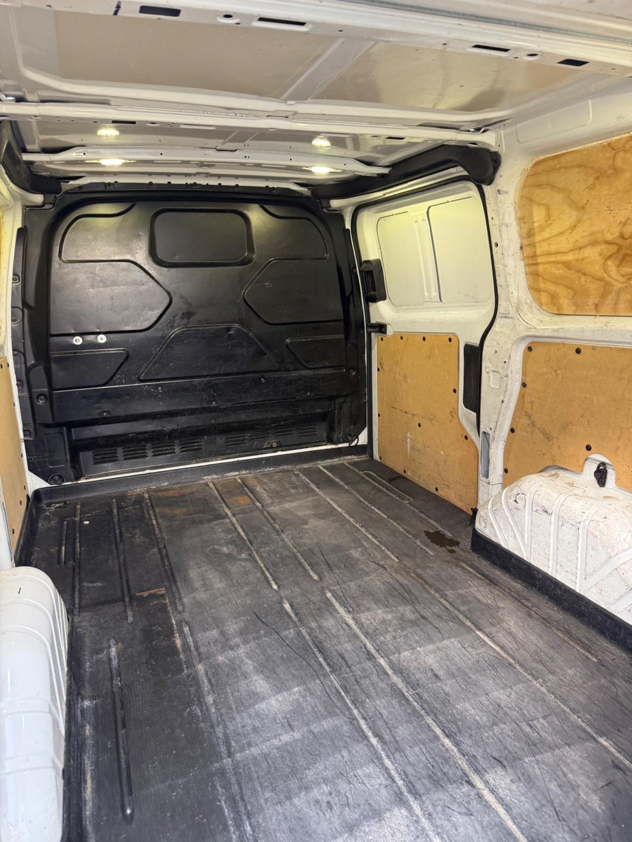 Ford Transit Custom 270 2.0 TDCi 130 PC Furgone Titanium