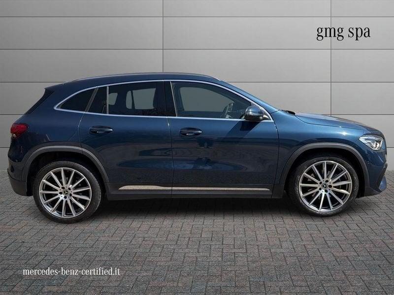 Mercedes-Benz GLA 200 d Premium auto