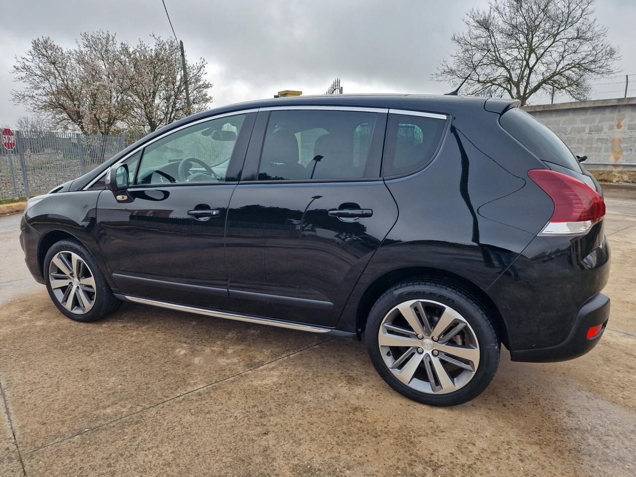 Peugeot 3008 1.6 HDi 115CV Allure