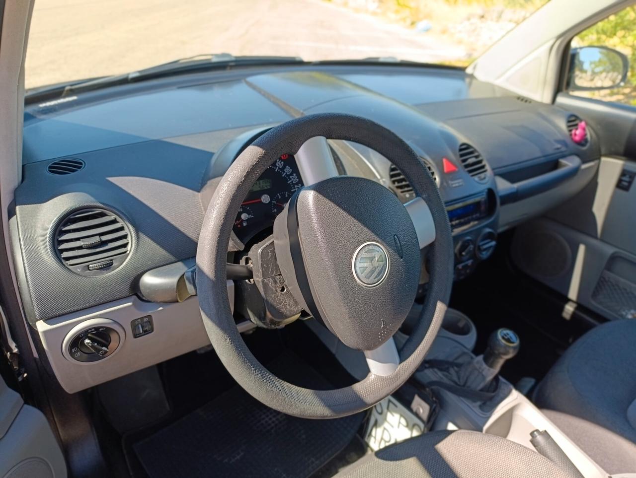 Volkswagen New Beetle 1.9 TDI 101CV