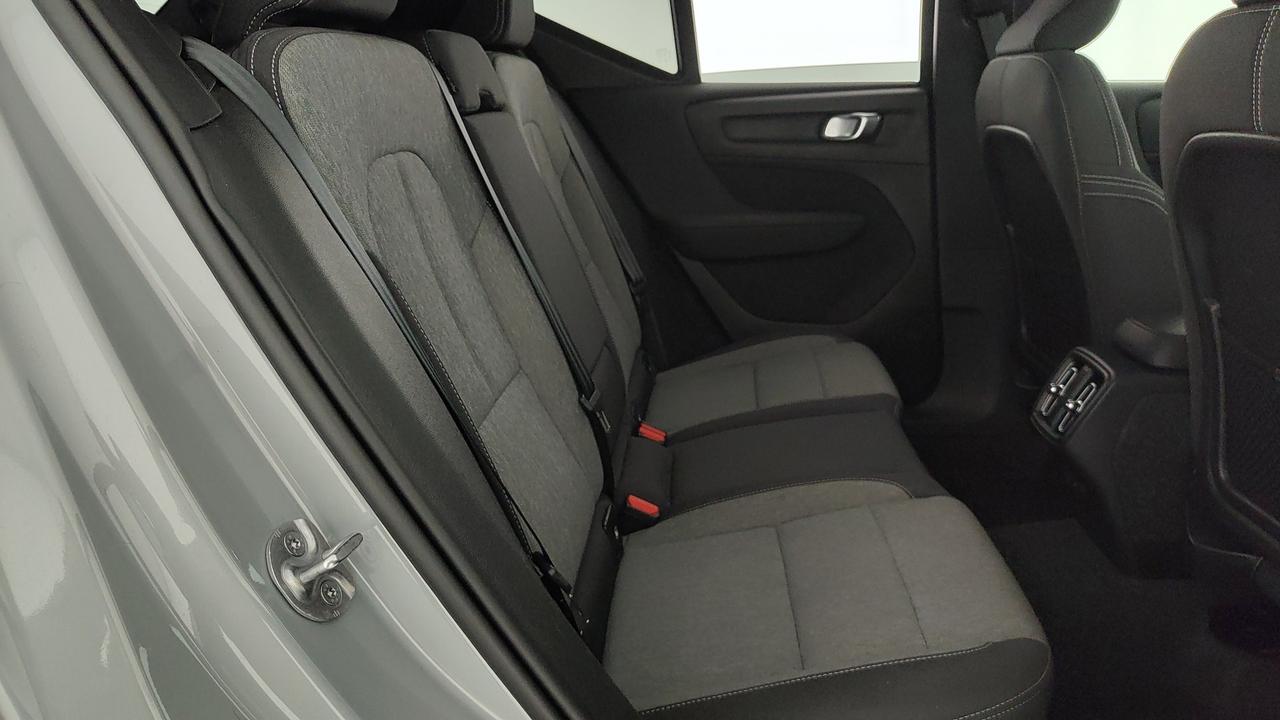 VOLVO XC40 2.0 b3 Core auto