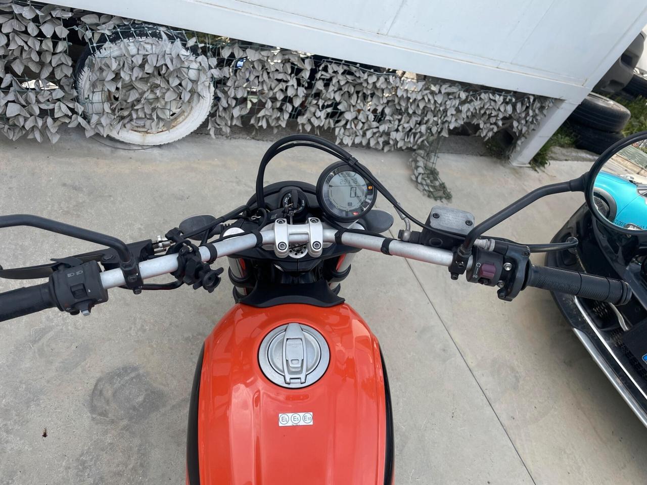 Ducati Scrambler Sixty