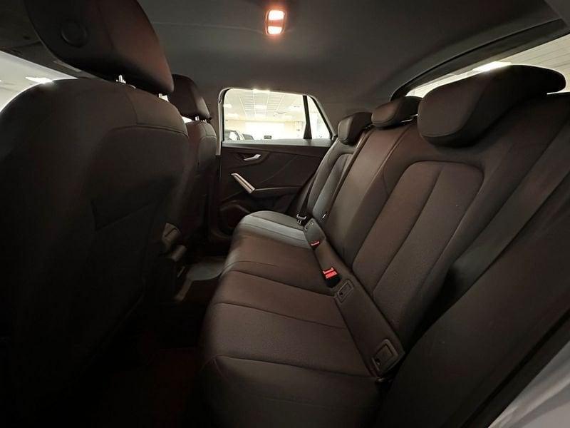 Audi Q2 35 2.0 tdi Business plus s-tronic