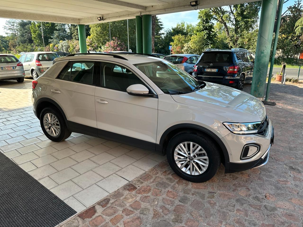 Volkswagen T-Roc 1.0 TSI Life