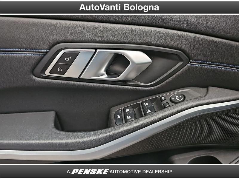 BMW Serie 3 320d Touring mhev 48V xdrive MSport auto
