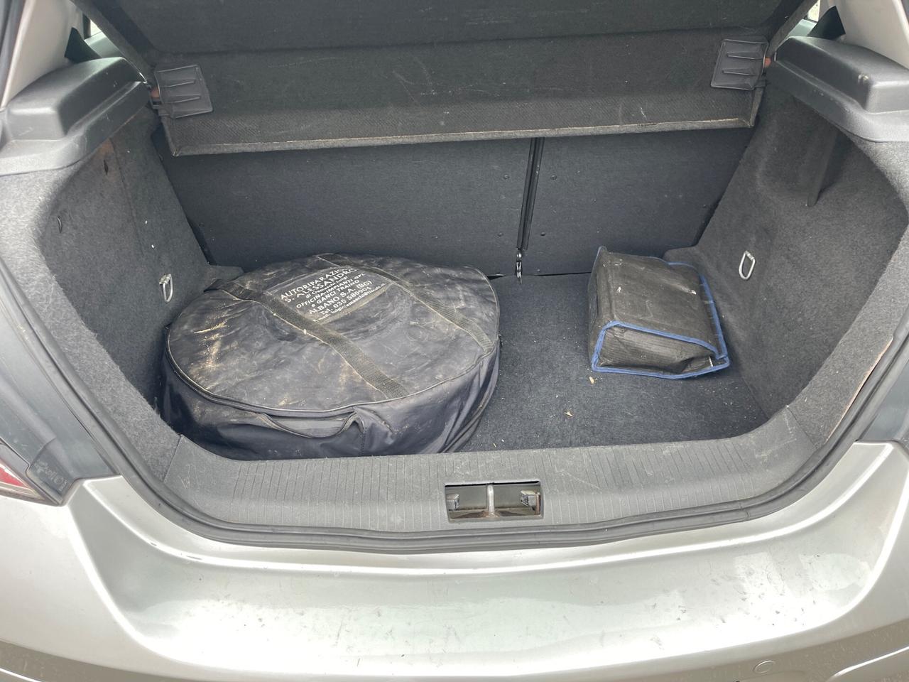 OPEL ASTRA 1.6 BENZINA-GPL 2028 EURO4 NEOPATENTATI