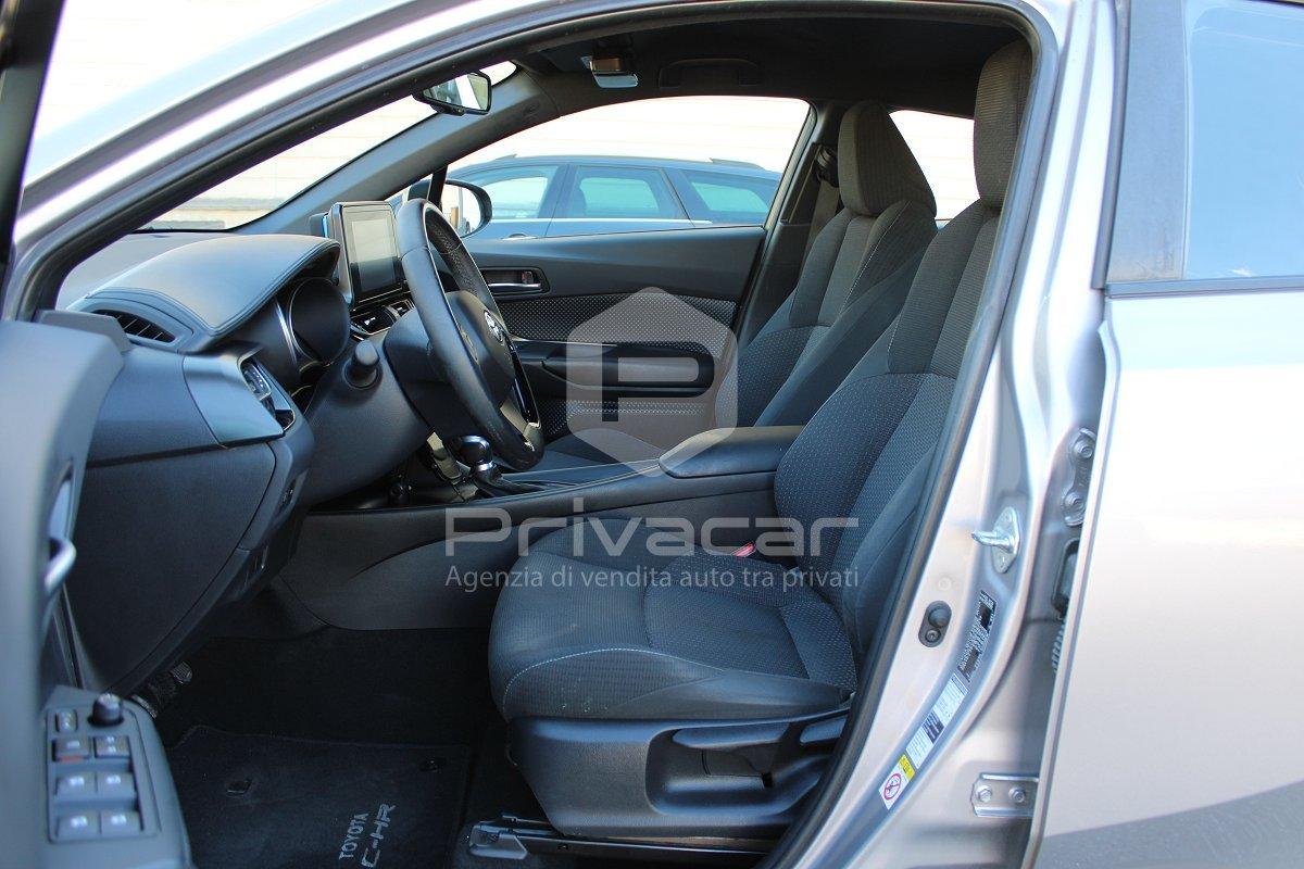 TOYOTA C-HR 1.8 Hybrid E-CVT Active