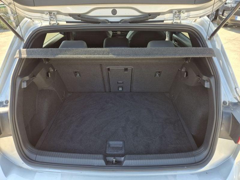 Volkswagen Golf 2.0 tdi R-Line 150cv dsg