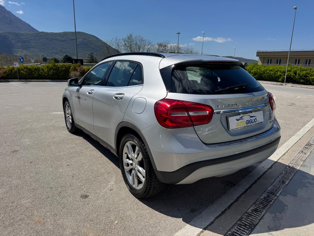 Mercedes-benz GLA 220 CDI Automatic 4Matic Sport