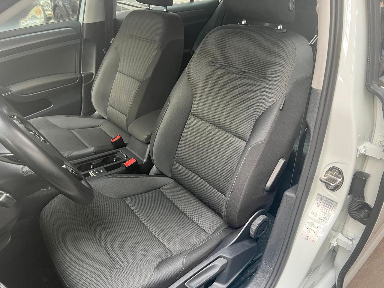 Volkswagen Golf 2.0 TDI 5p. 4MOTION Highline BlueMotion Technology