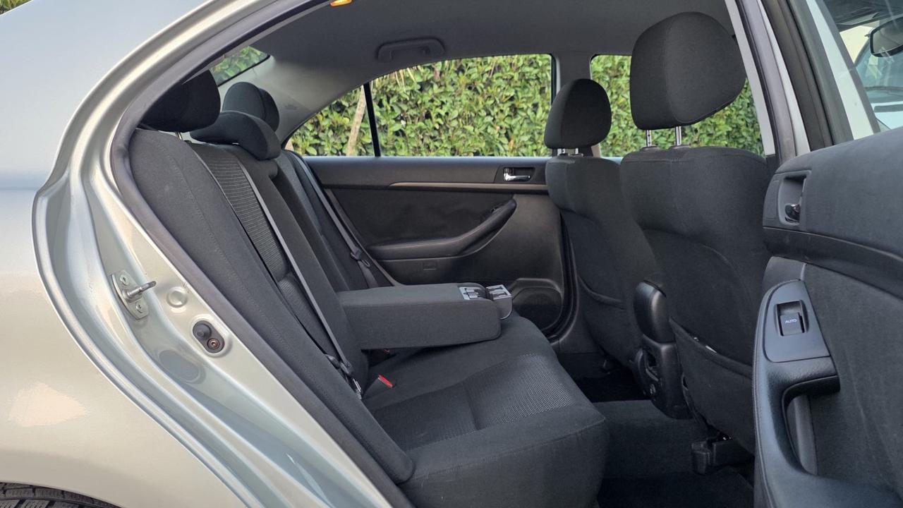 Toyota Avensis 1.8 16V 129CV PERFETTA