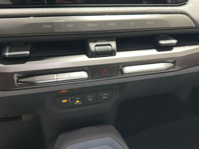 Kia EV3 Standard Range Earth