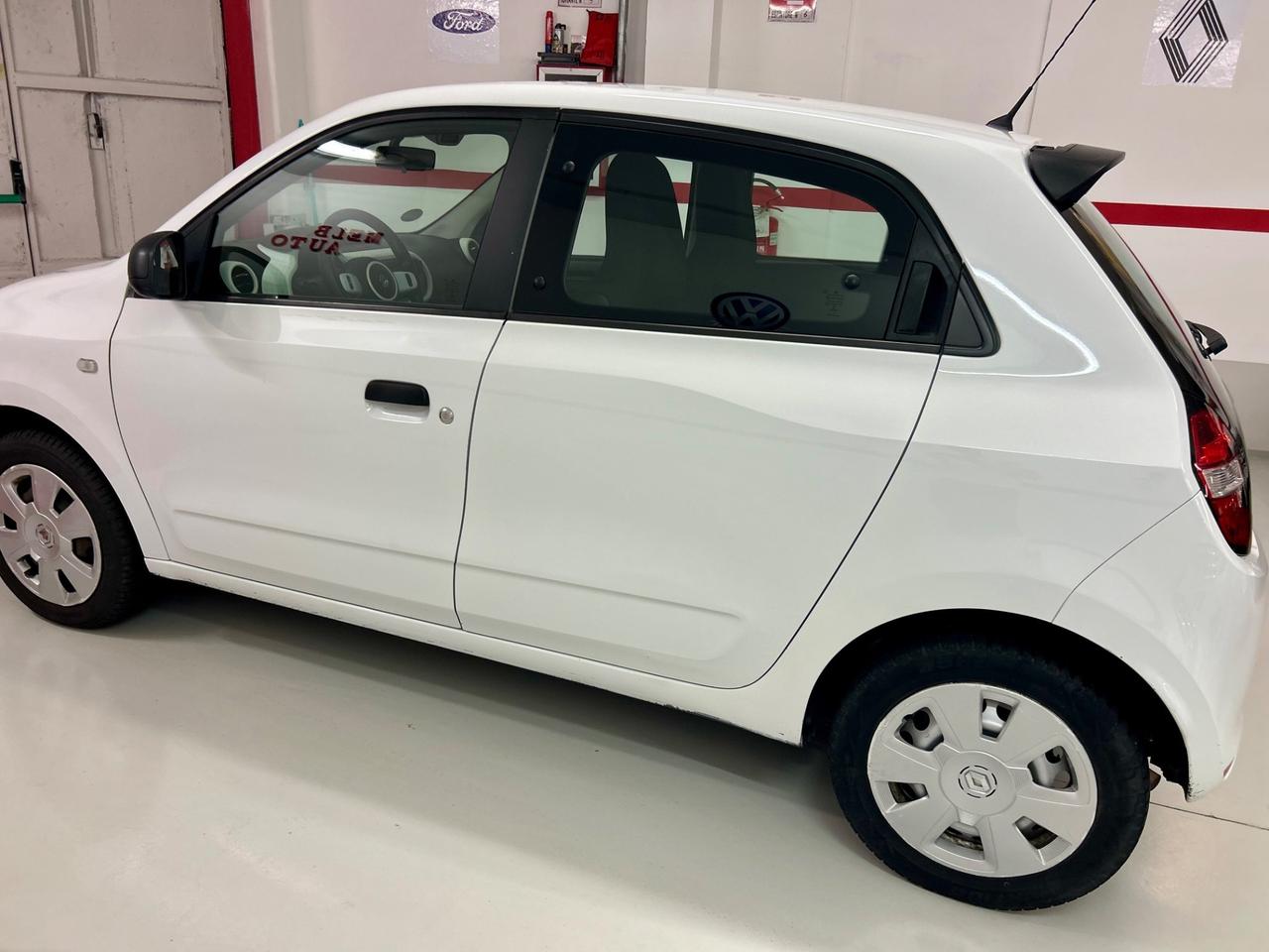 Renault Twingo SCe Lovely
