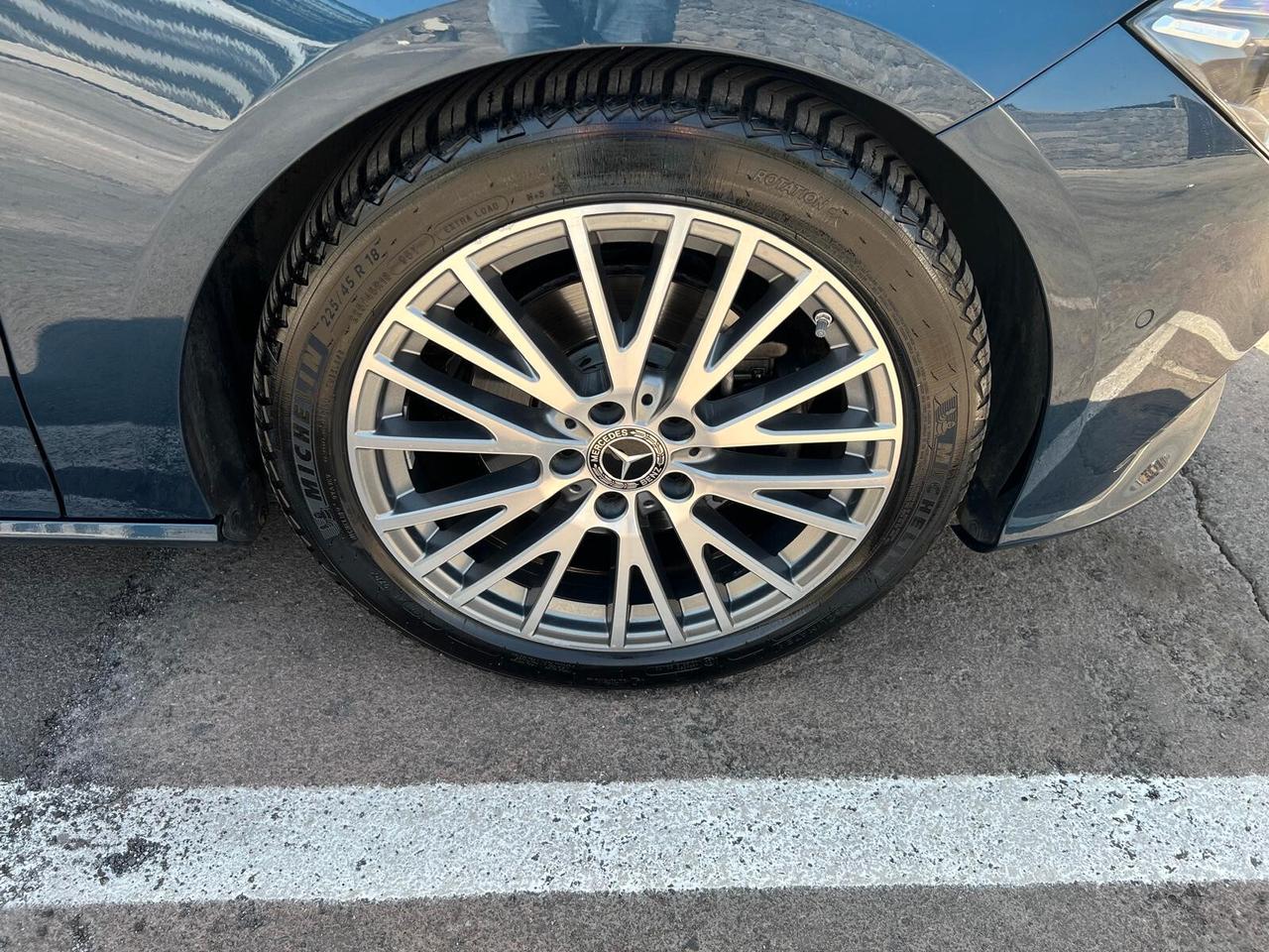 Mercedes-benz CLA 180 d Automatic Shooting Brake Premium