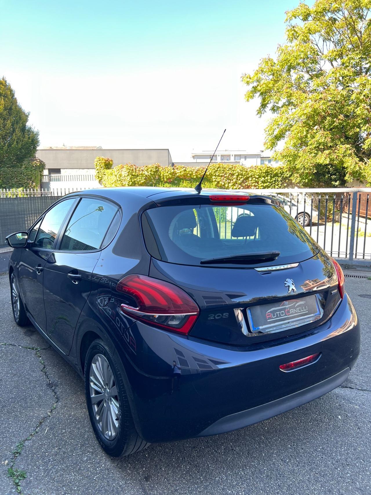 Peugeot 208 PureTech 82 5 porte Allure OCCASIONE NEOPAT