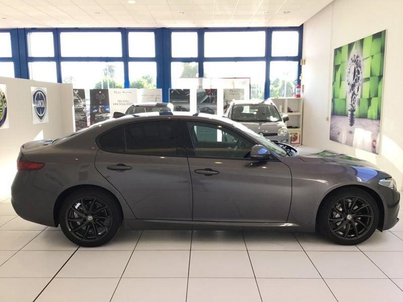 Alfa Romeo Giulia 2.2 Turbodiesel 160 CV AT8 Business