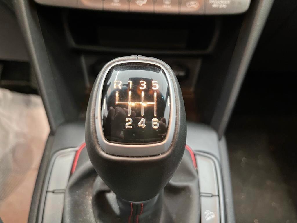 Hyundai Kona XPOSSIBLE 1.0 T-GDI 120 cv 6mt