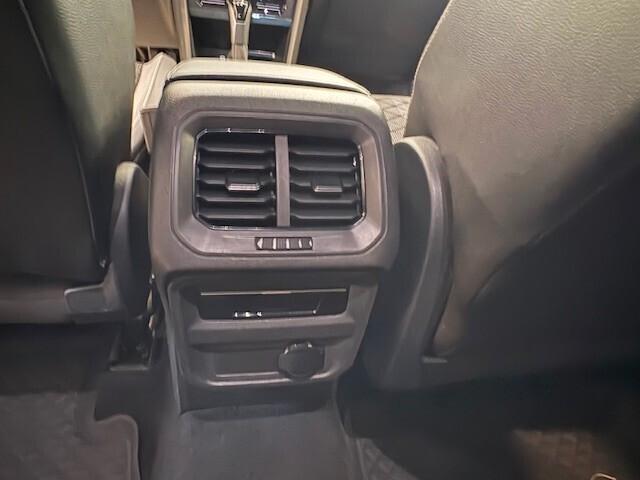 Volkswagen Tiguan 2.0 TDI 150 CV SCR DSG 4MOTION R-Line