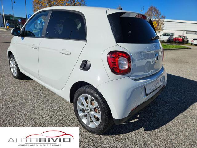 SMART ForFour 70 1.0 Passion