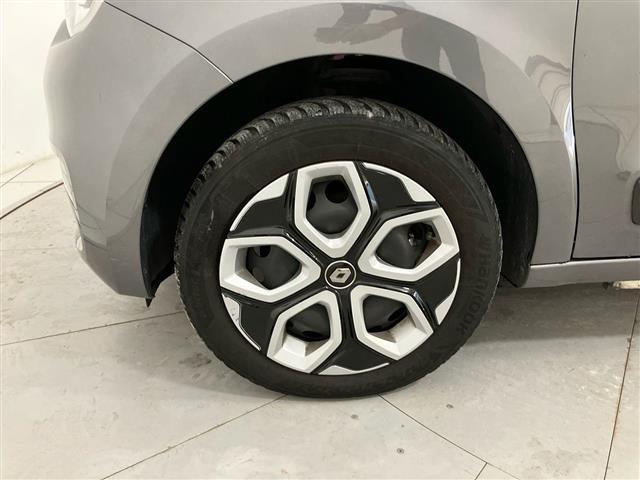 RENAULT Twingo 22kWh Equilibre